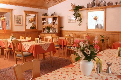 Hotel Dernbachtal Экстерьер фото